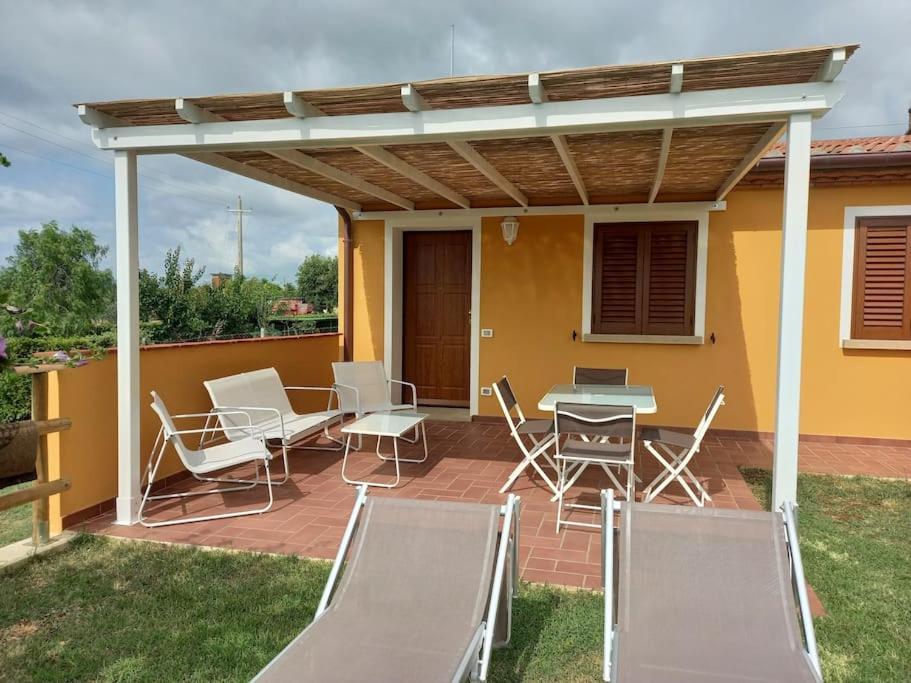 La Casina Di Campagna Tra Cecina E Bibbona Villa Exterior photo